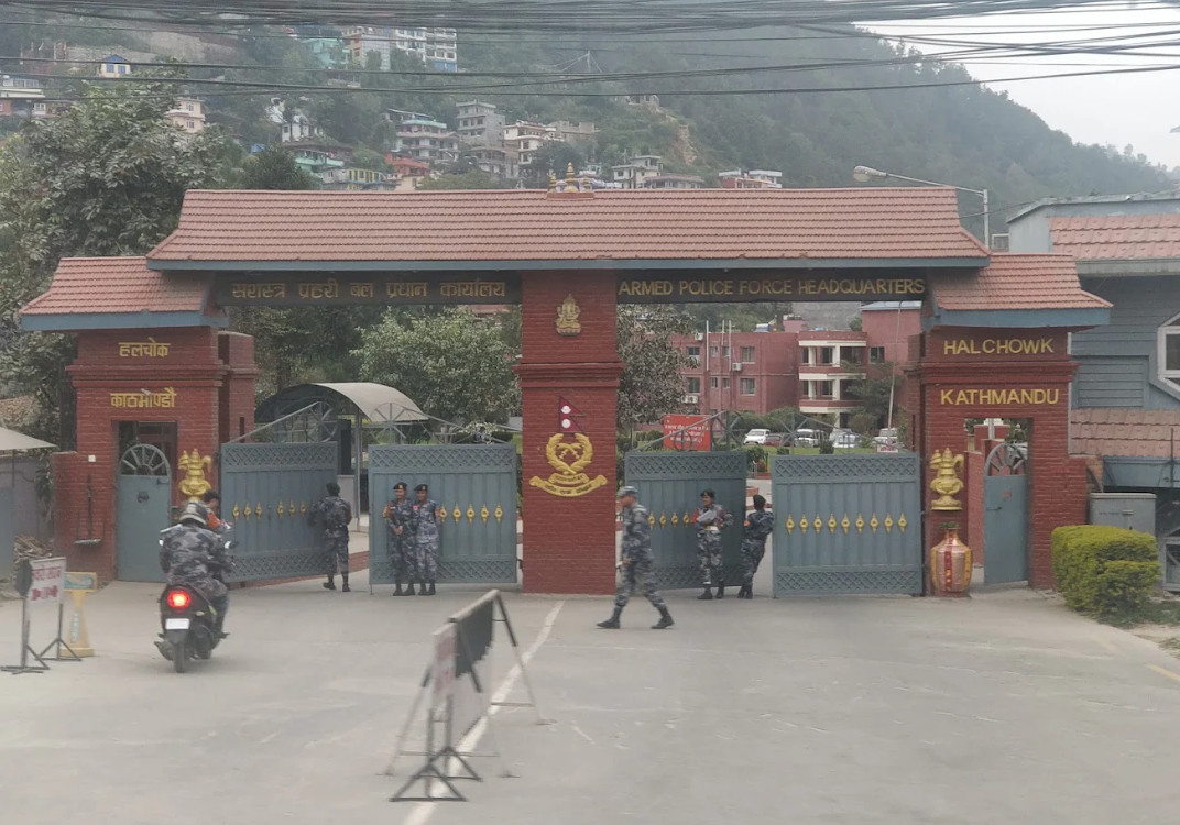 सशस्त्र प्रहरीका ३३ एसपीको सरुवा, को कहाँ ?(सूचीसहित)
